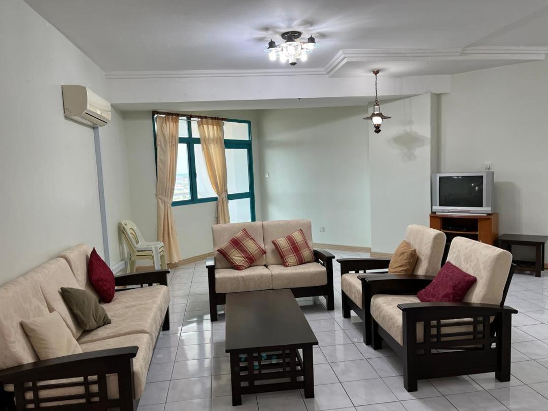 My Daily - Times Square Apartment *