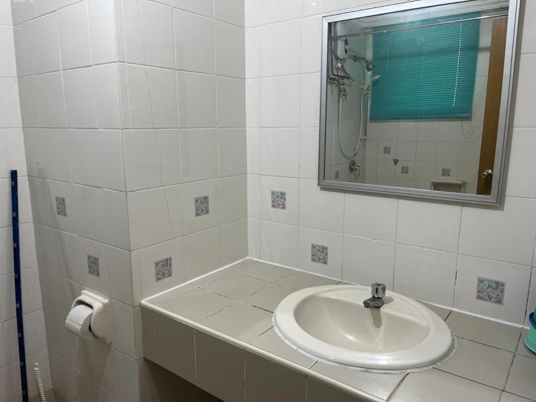 My Daily - Times Square Apartment Miri